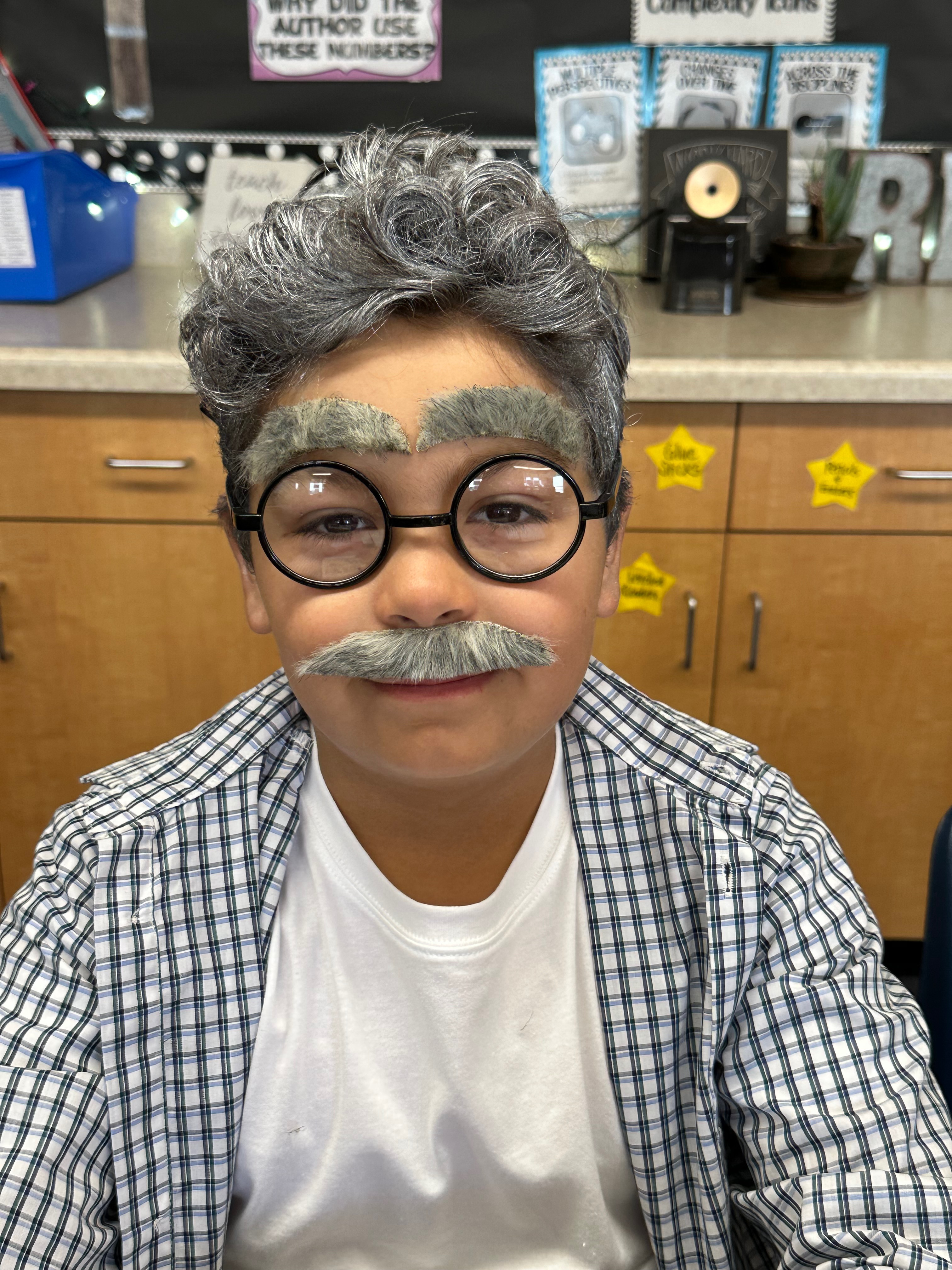 Enders Celebrates 100 days of School!